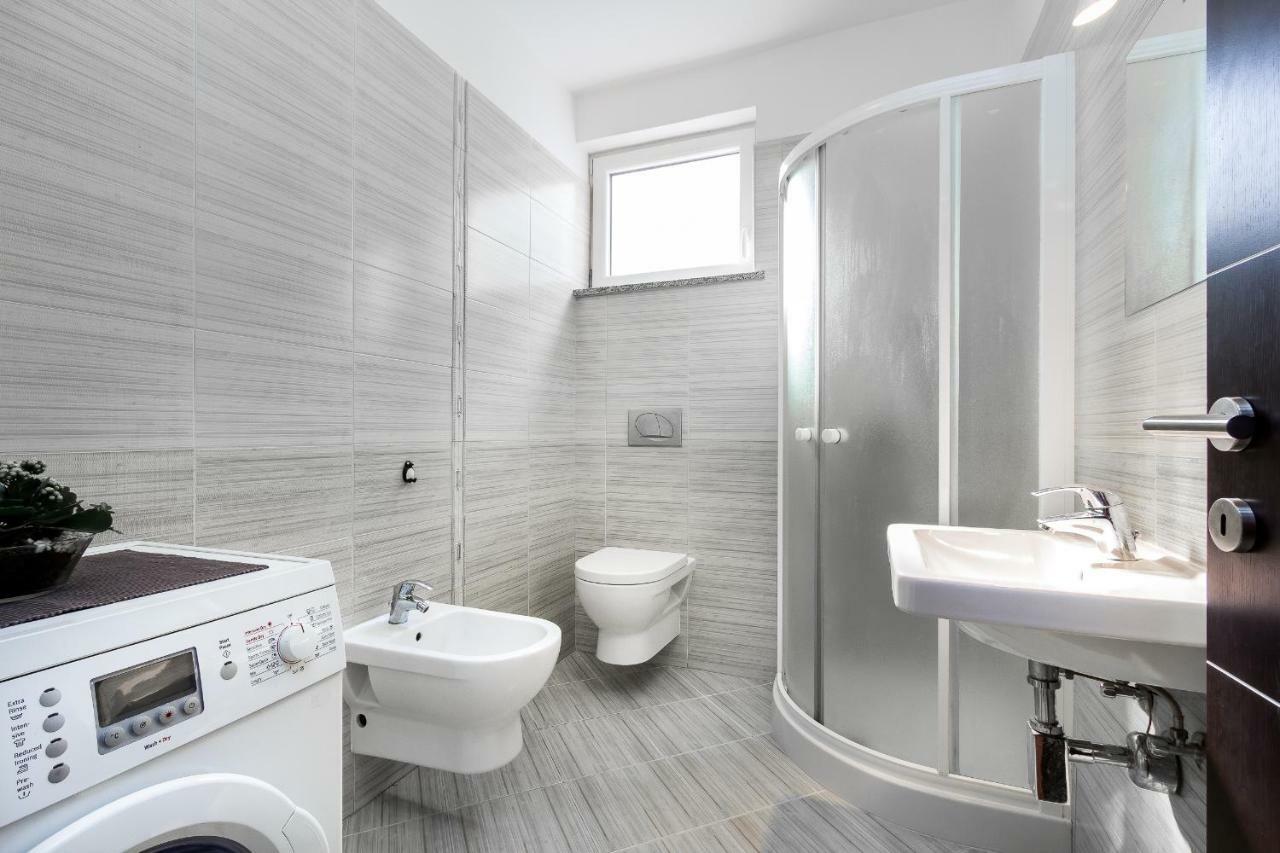 City Stylish Apartment Пула Экстерьер фото