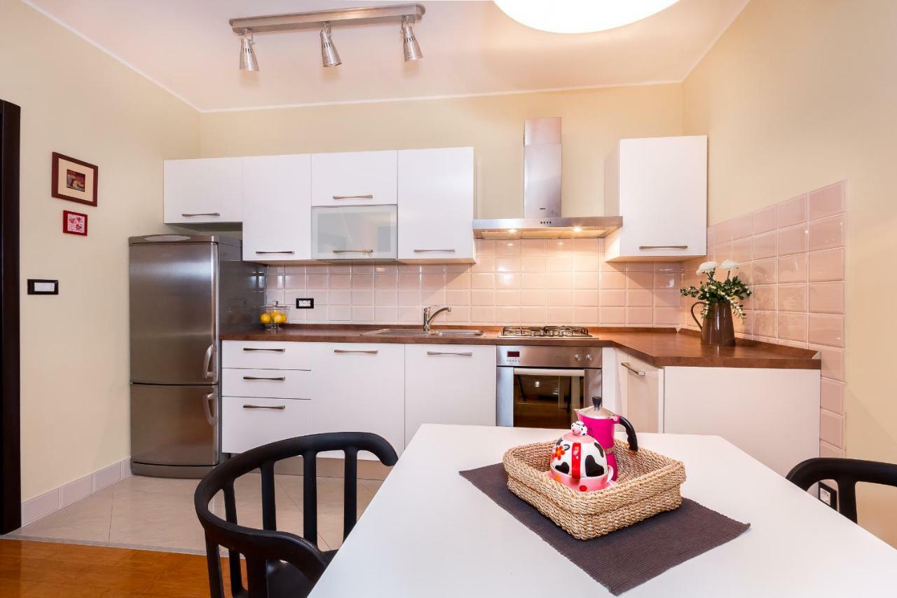 City Stylish Apartment Пула Экстерьер фото